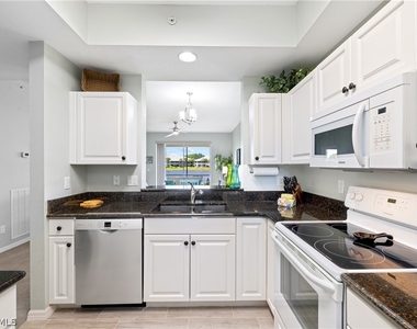 2295 Carrington Court - Photo Thumbnail 4