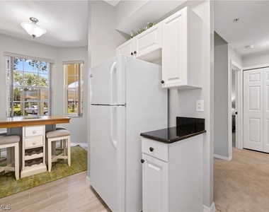 2295 Carrington Court - Photo Thumbnail 7