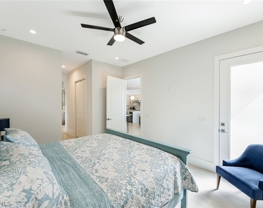 596 111th Avenue N - Photo Thumbnail 11