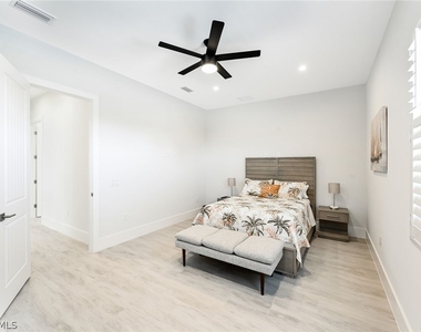 596 111th Avenue N - Photo Thumbnail 28