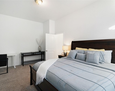 632 Silver Pear Ct - Photo Thumbnail 22