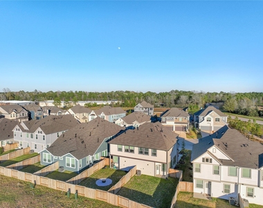 632 Silver Pear Ct - Photo Thumbnail 4