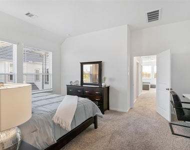 632 Silver Pear Ct - Photo Thumbnail 20