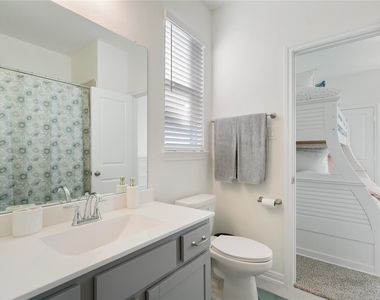 632 Silver Pear Ct - Photo Thumbnail 18