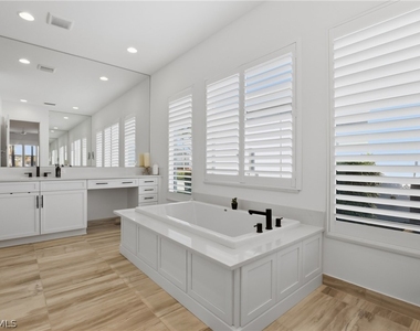 11479 Coronado Way - Photo Thumbnail 24