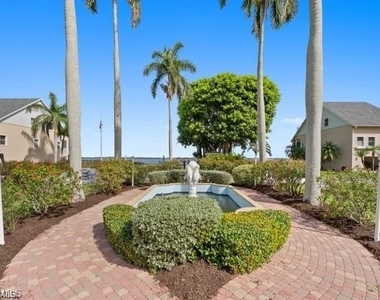 819 James Street - Photo Thumbnail 11