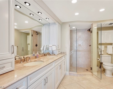 6131 Pelican Bay Boulevard - Photo Thumbnail 14