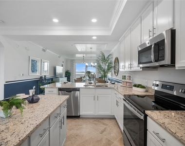 43000 Greenway Boulevard - Photo Thumbnail 4