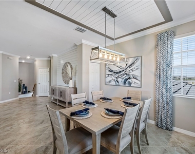 15951 Grassland Lane - Photo Thumbnail 4