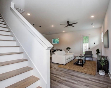 778 W Tidwell Road - Photo Thumbnail 4