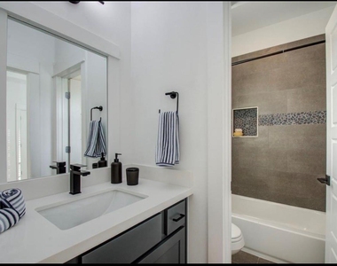 778 W Tidwell Road - Photo Thumbnail 26