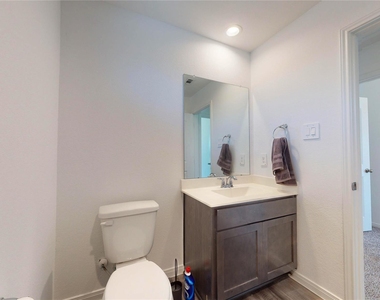 1522 Oakdale Crest Road - Photo Thumbnail 40