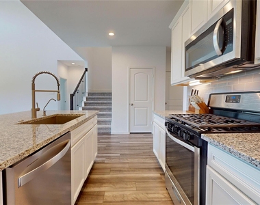 1522 Oakdale Crest Road - Photo Thumbnail 14