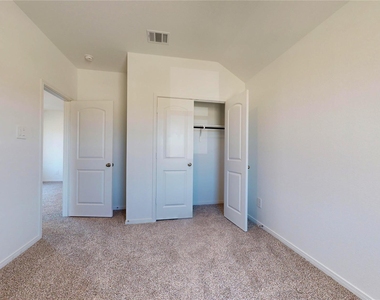 1522 Oakdale Crest Road - Photo Thumbnail 42