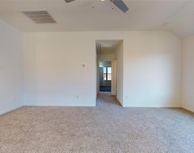 1522 Oakdale Crest Road - Photo Thumbnail 32
