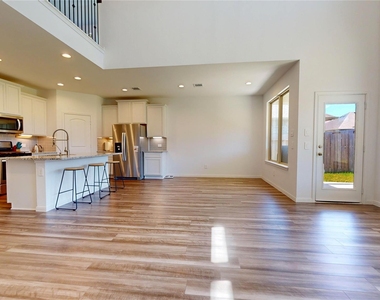 1522 Oakdale Crest Road - Photo Thumbnail 9