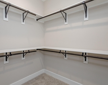 1439 W 25th Street - Photo Thumbnail 19