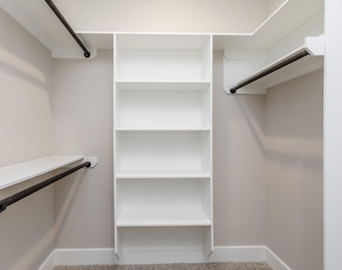 1439 W 25th Street - Photo Thumbnail 31