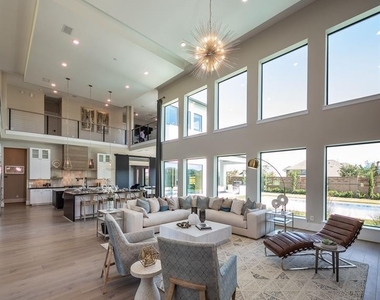 11502 Lago Bella Drive - Photo Thumbnail 3