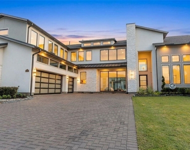 11502 Lago Bella Drive - Photo Thumbnail 2