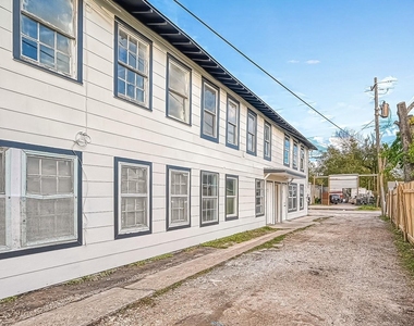 6420 Conley Street - Photo Thumbnail 7