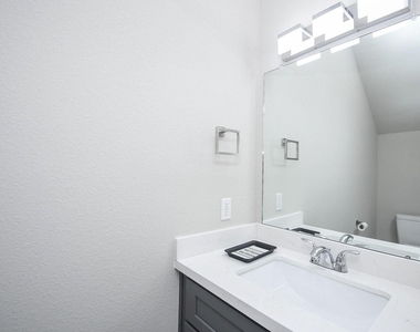4401 Alvin - Photo Thumbnail 7