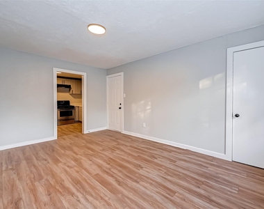6420 Conley Street - Photo Thumbnail 9