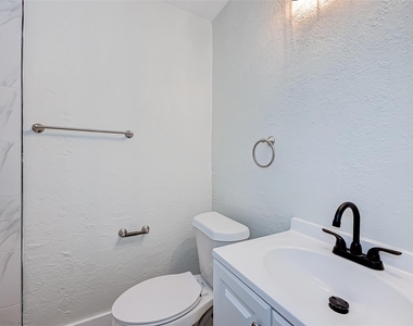 6420 Conley Street - Photo Thumbnail 7