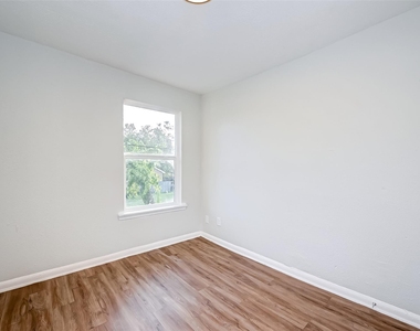 6420 Conley Street - Photo Thumbnail 6