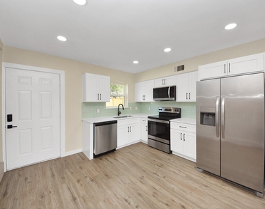 708 Staitti Street - Photo Thumbnail 1