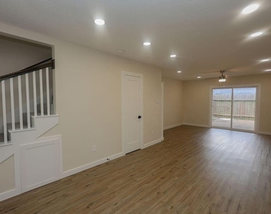 708 Staitti Street - Photo Thumbnail 2