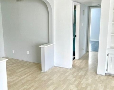 800 Post Oak Boulevard - Photo Thumbnail 3