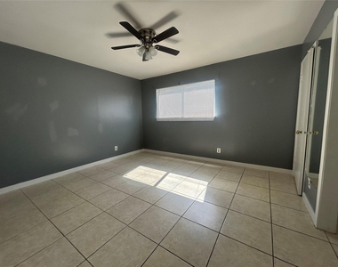 6702 Biggs Court - Photo Thumbnail 4