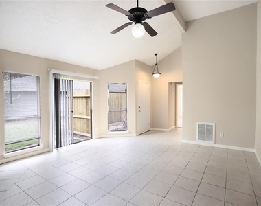 11011 Shadowfield Drive - Photo Thumbnail 2