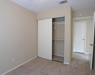 11011 Shadowfield Drive - Photo Thumbnail 11