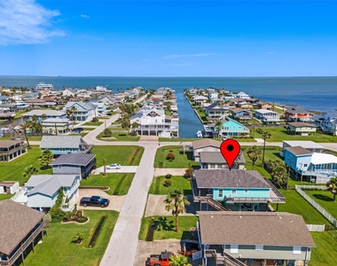 3923 Reeves Drive - Photo Thumbnail 35