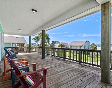 3923 Reeves Drive - Photo Thumbnail 23