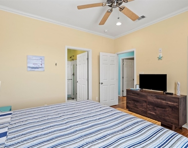 3923 Reeves Drive - Photo Thumbnail 20