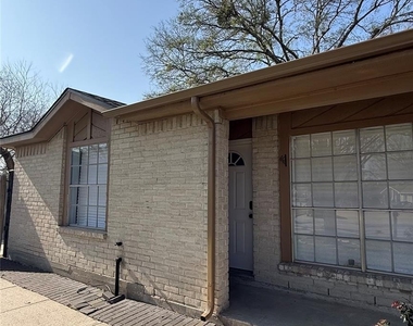 12707 Marble Drive - Photo Thumbnail 2