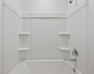 216 Amy Street - Photo Thumbnail 23