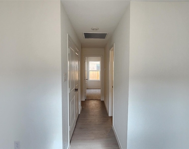 16815 Old Wagon Way - Photo Thumbnail 17
