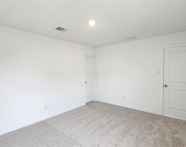 16815 Old Wagon Way - Photo Thumbnail 11