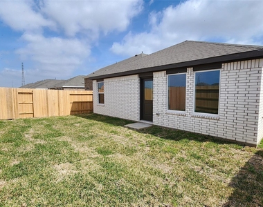 16815 Old Wagon Way - Photo Thumbnail 36