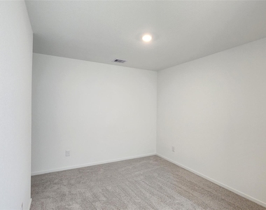 16815 Old Wagon Way - Photo Thumbnail 33