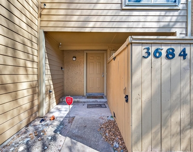 3684 Ocee Street - Photo Thumbnail 1