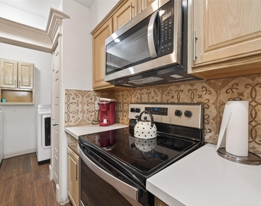 3684 Ocee Street - Photo Thumbnail 8