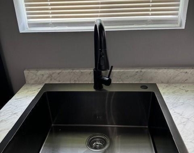 4049 Lucille Street - Photo Thumbnail 8