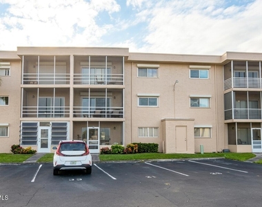 3150 N Harbor City Boulevard - Photo Thumbnail 14