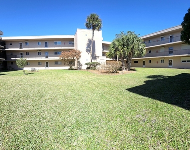 3150 N Harbor City Boulevard - Photo Thumbnail 11