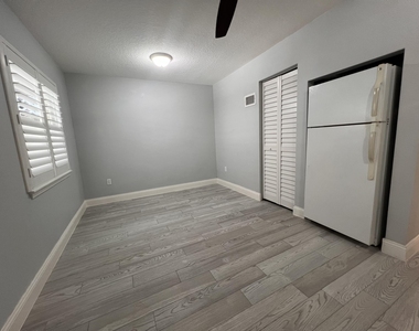 213 Canaveral Beach Boulevard - Photo Thumbnail 7